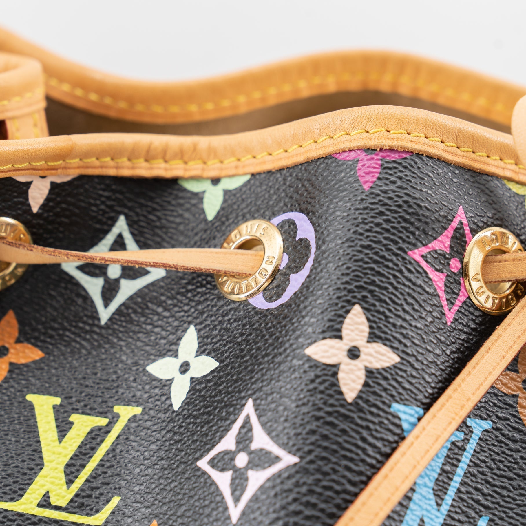 LO-LV bags 7315