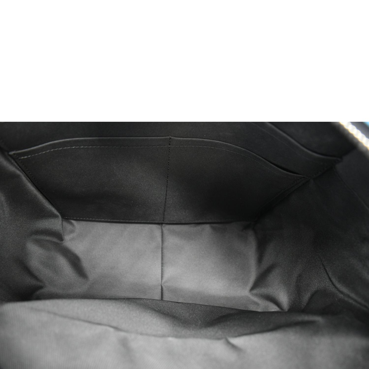 LO-LV bags 2128
