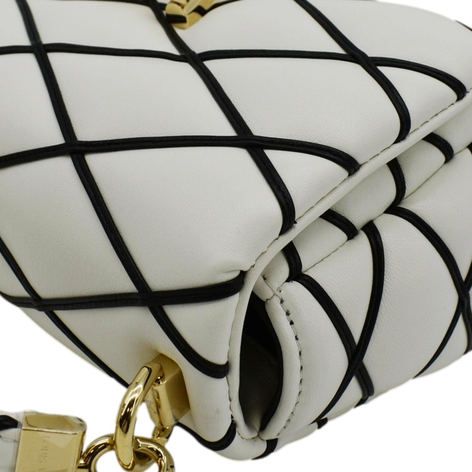 LO-LV bags 3598