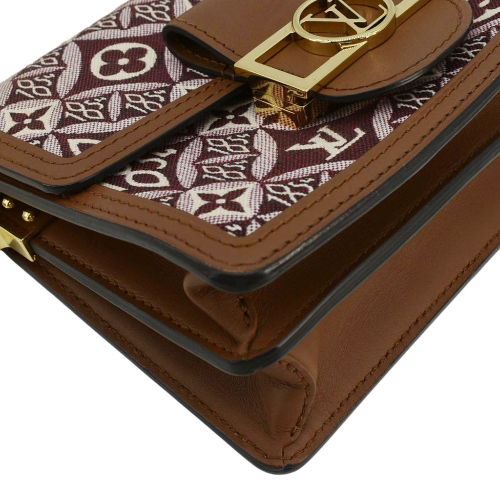 LO-LV bags 2066