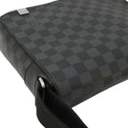 LO-LV bags 2133