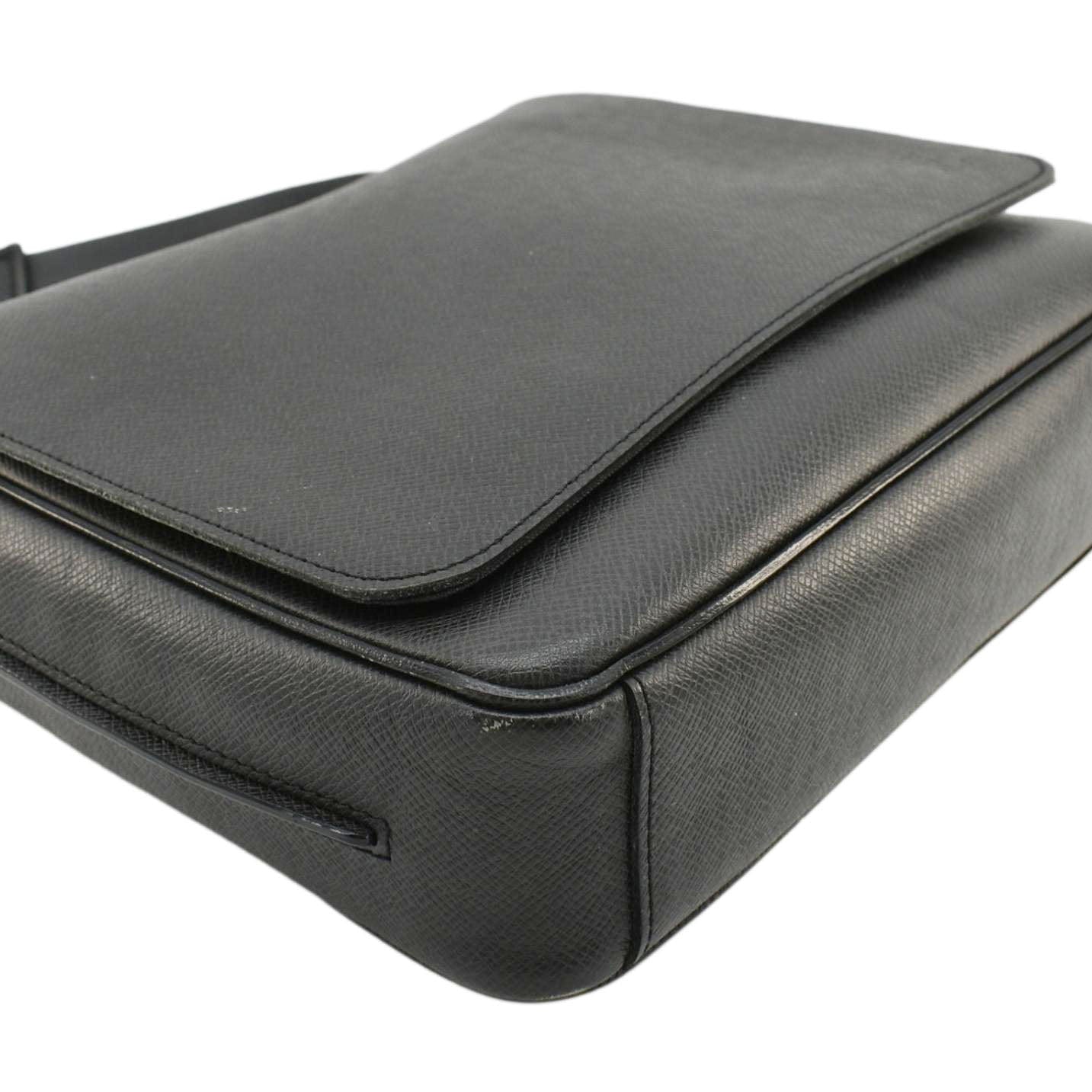 LO-LV bags 2135