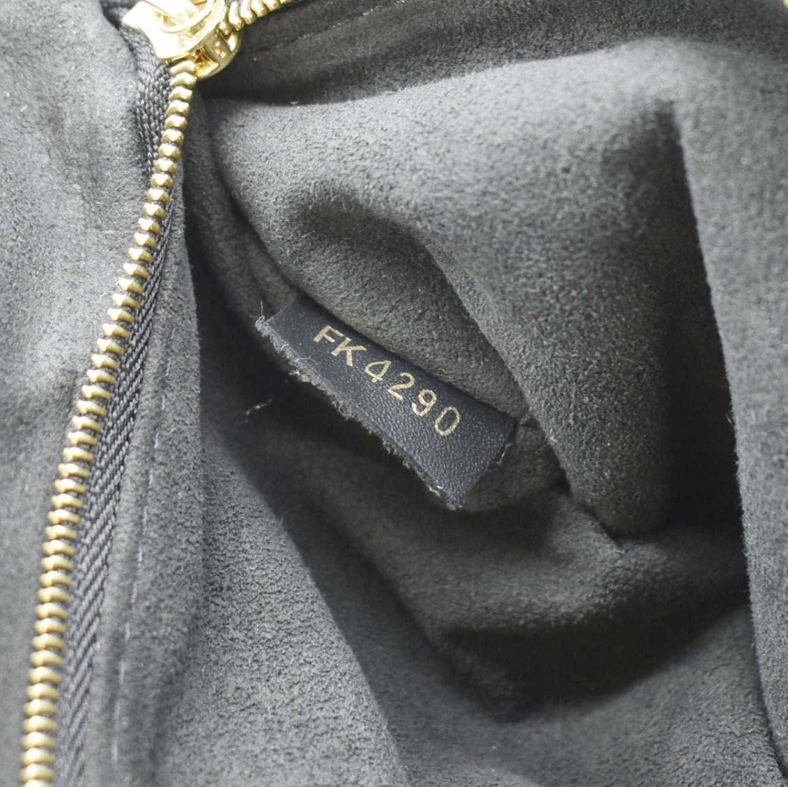 LO-LV bags 2708