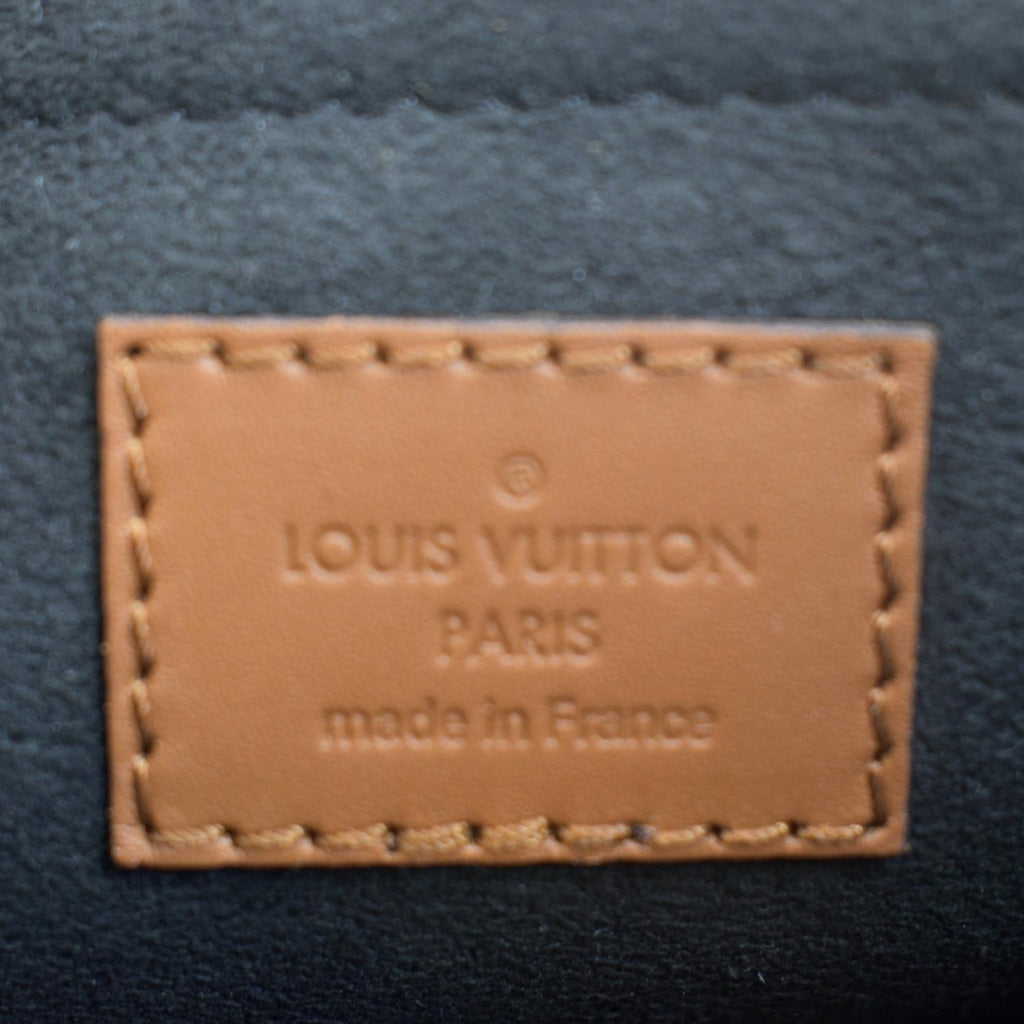 LO-LV bags 2071
