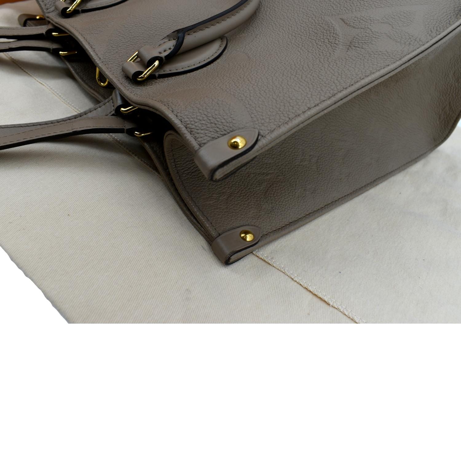 LO-LV bags 3546