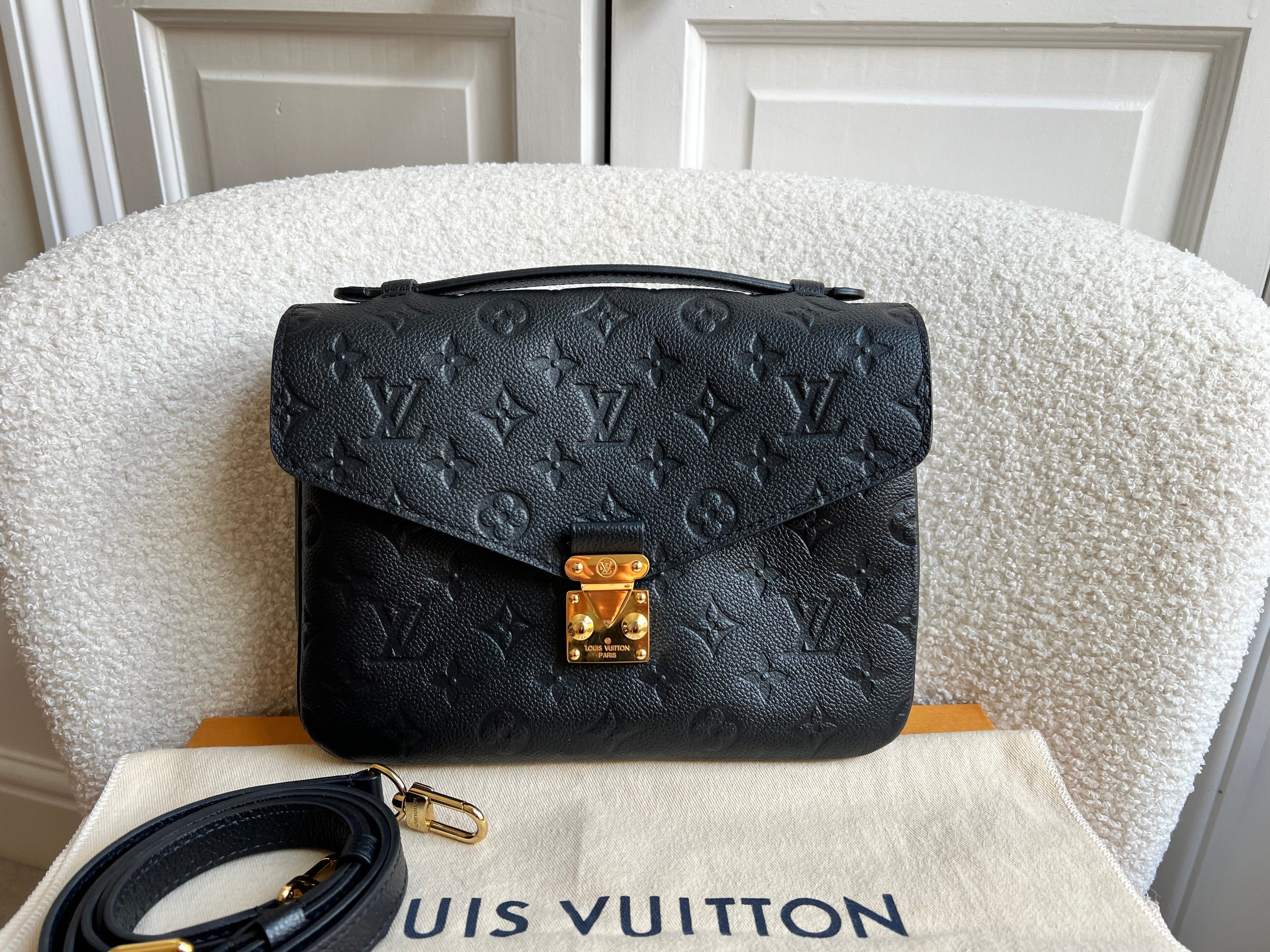 Pochette Metis
