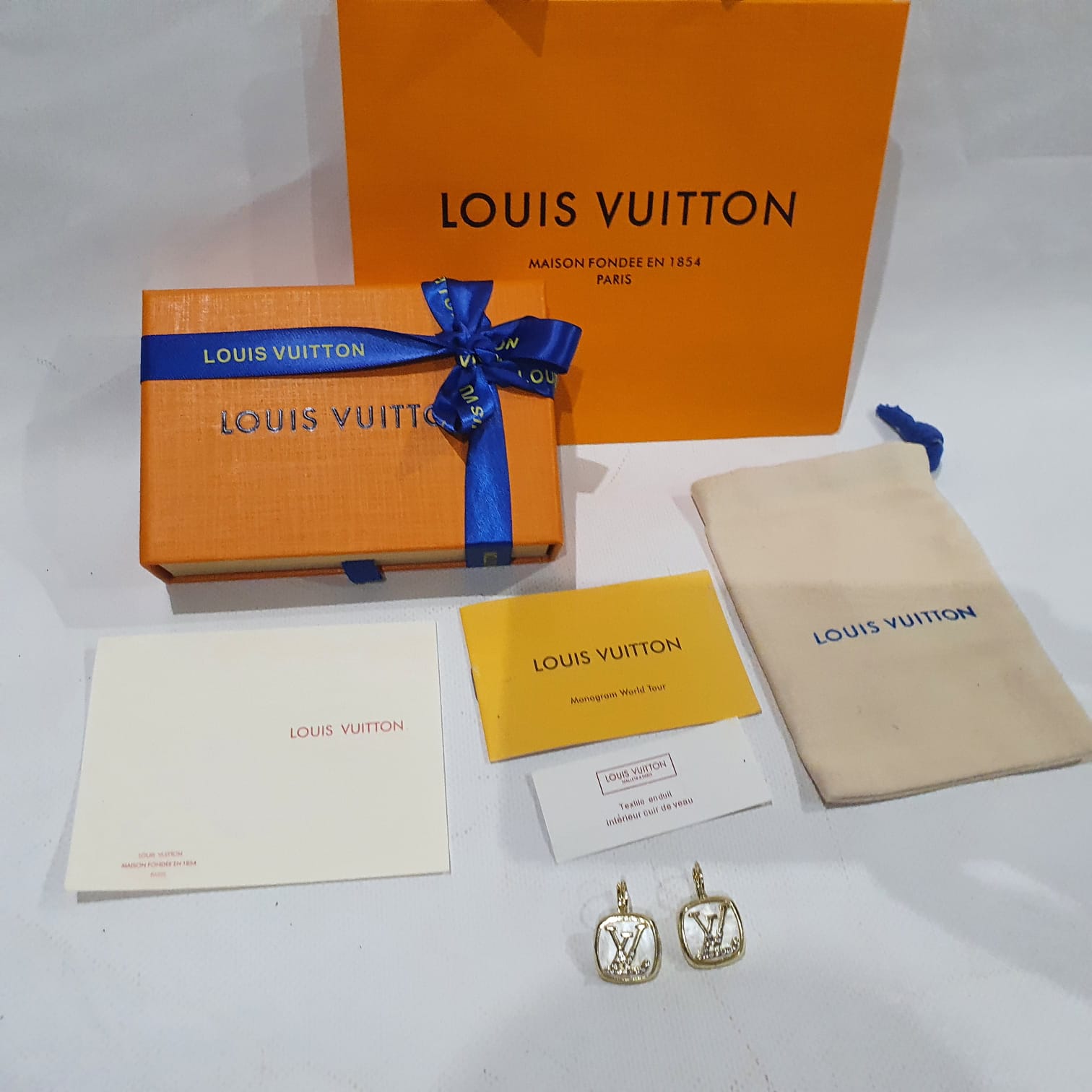LO-LV bags 2185
