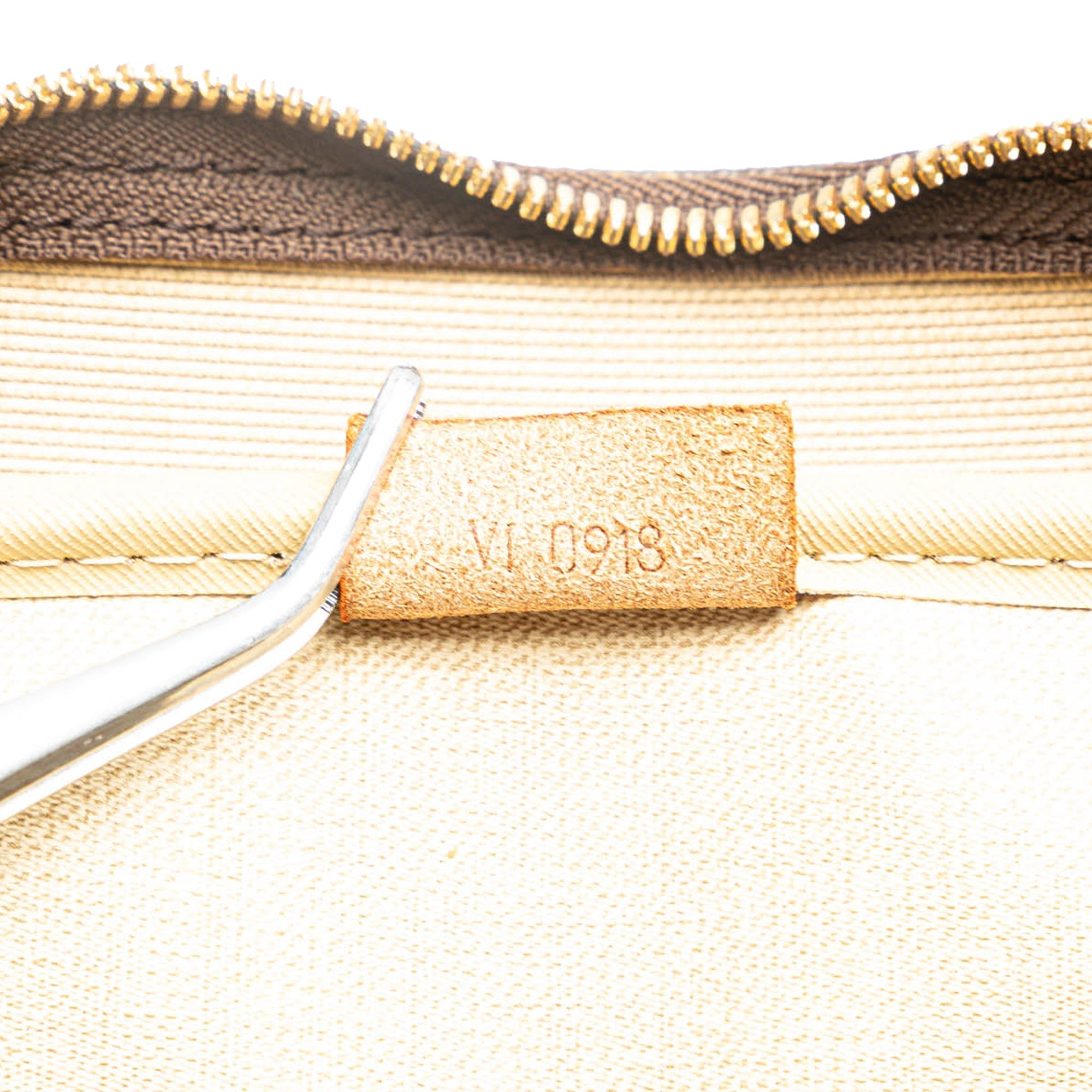 LO-LV bags 4246