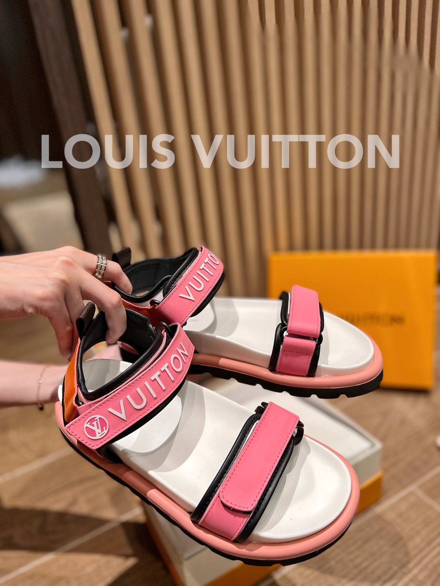 LO-LV bags 2665