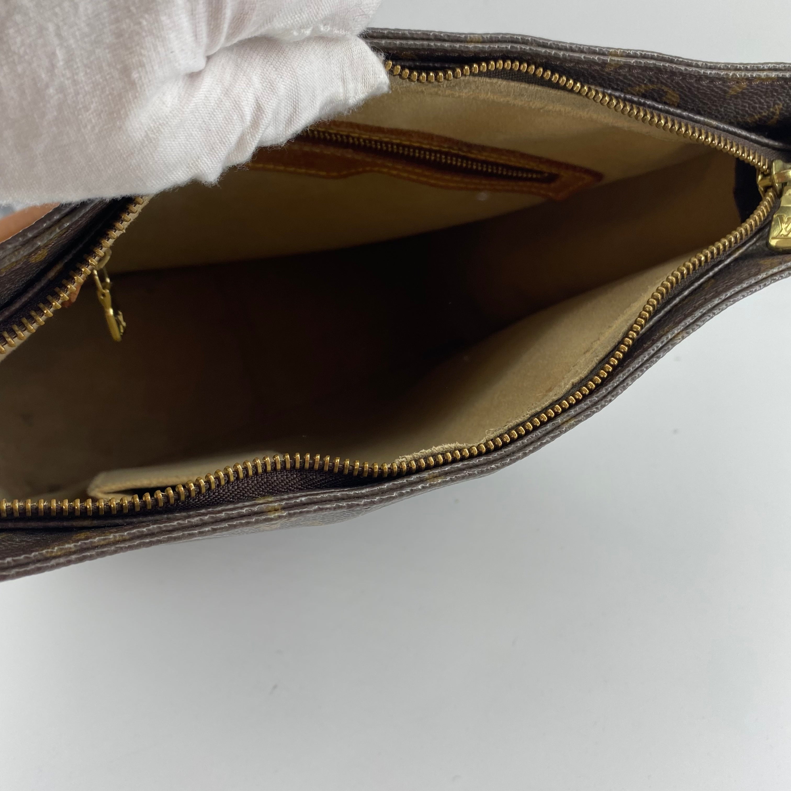 LO-LV bags 6826