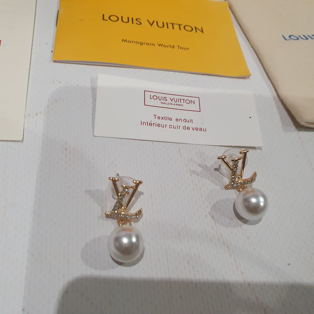 LO-LV bags 2187