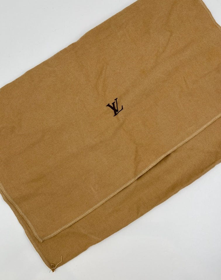 LO-LV bags 2158