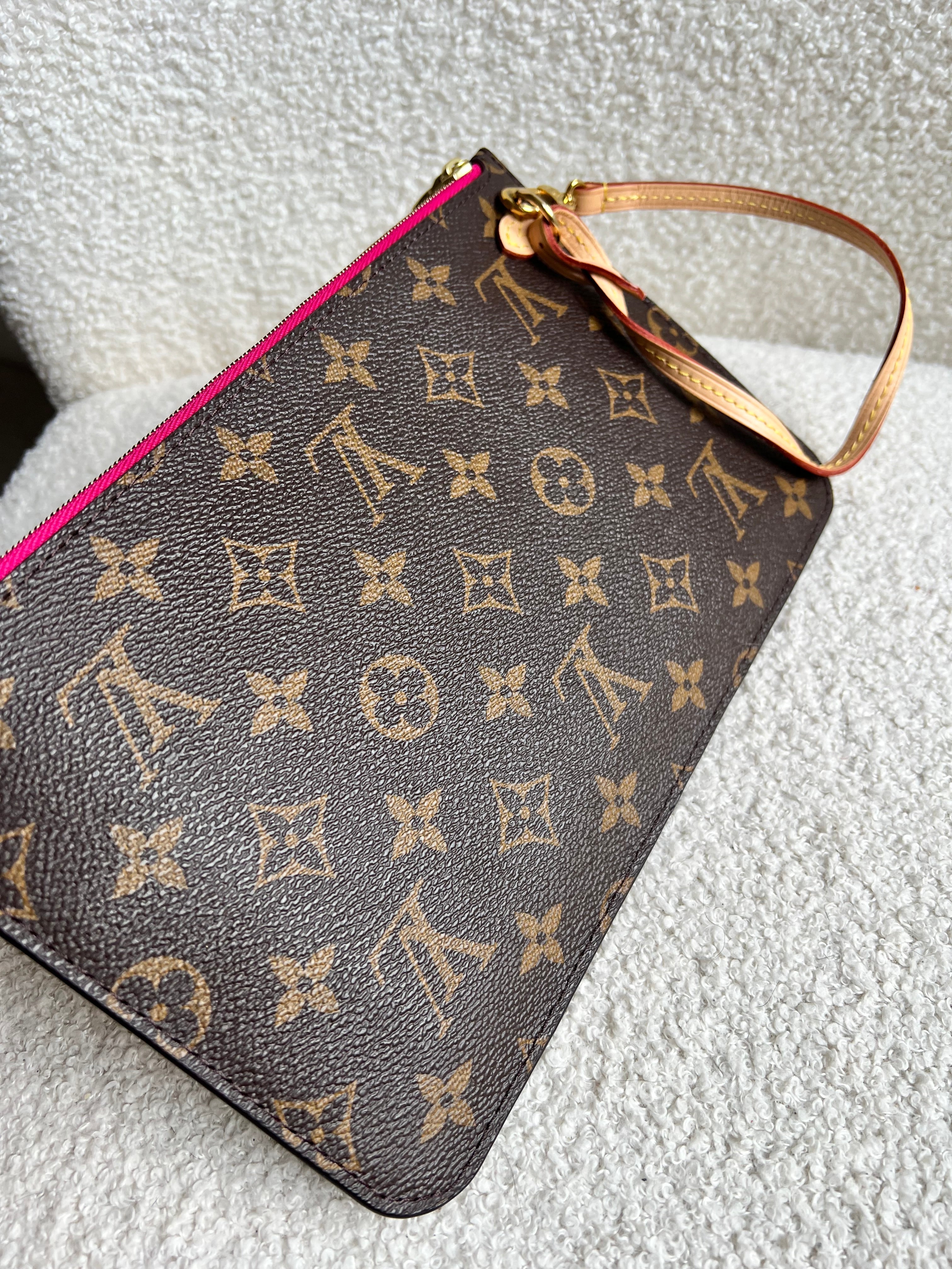 Neverfull Pouch