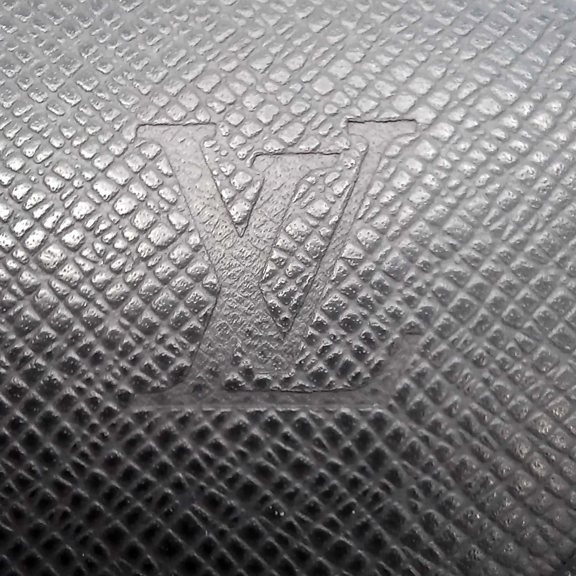 LO-LV bags 12098