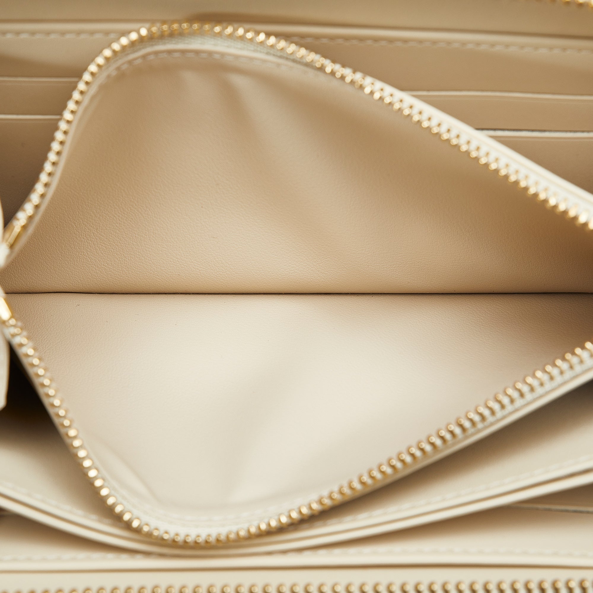 LO-LV bags 4997