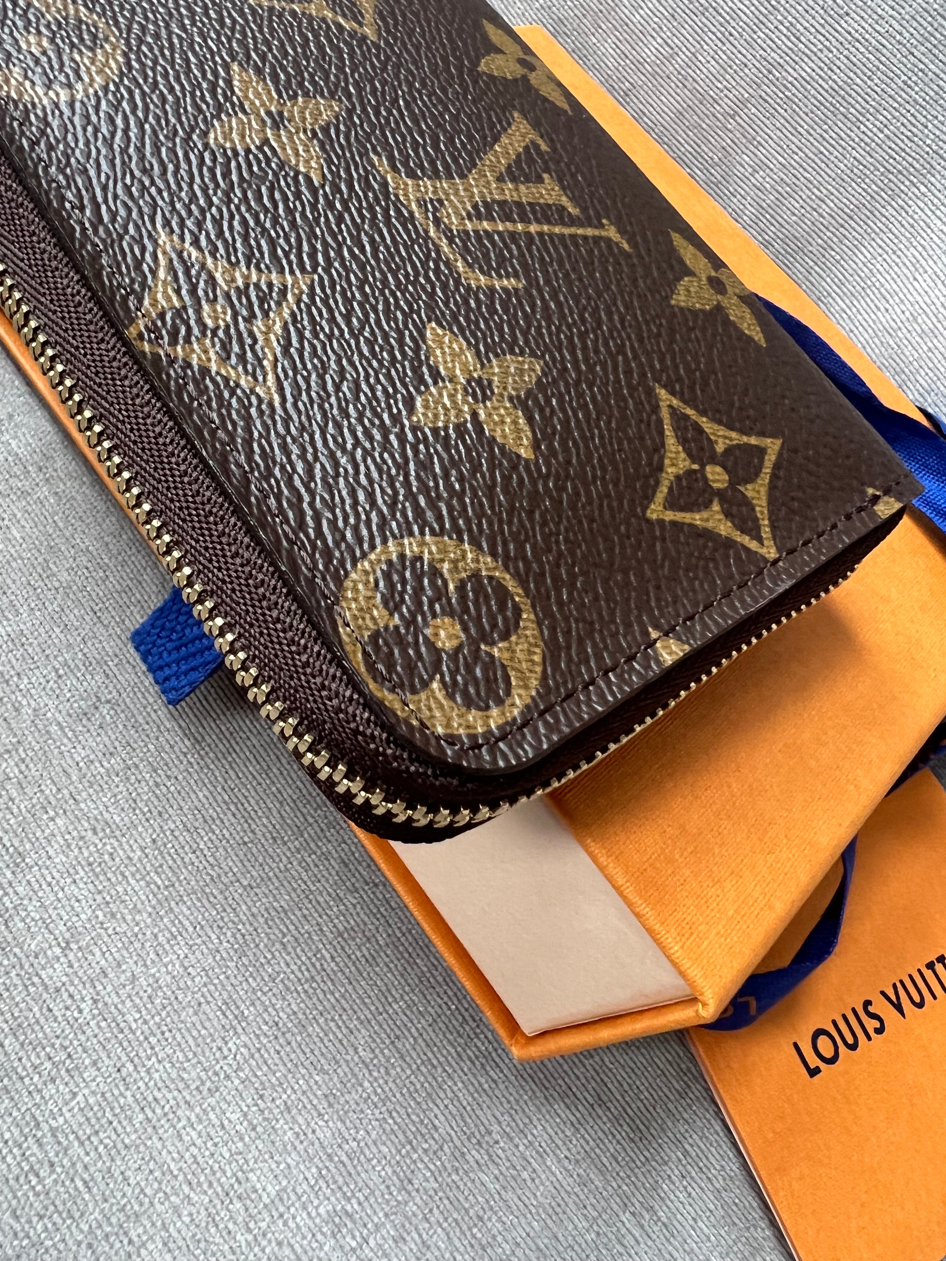LO-LV bags 3017