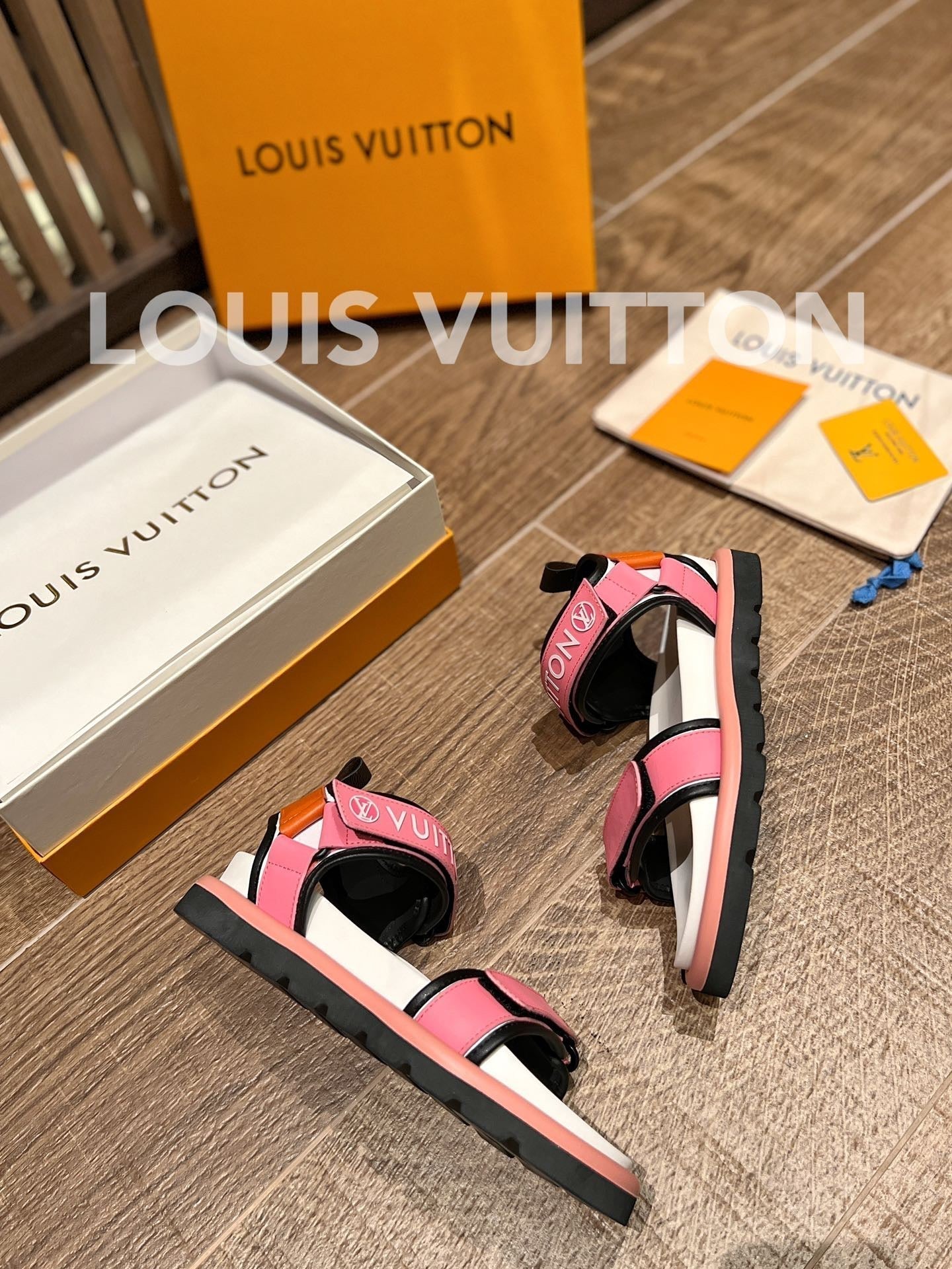 LO-LV bags 2665