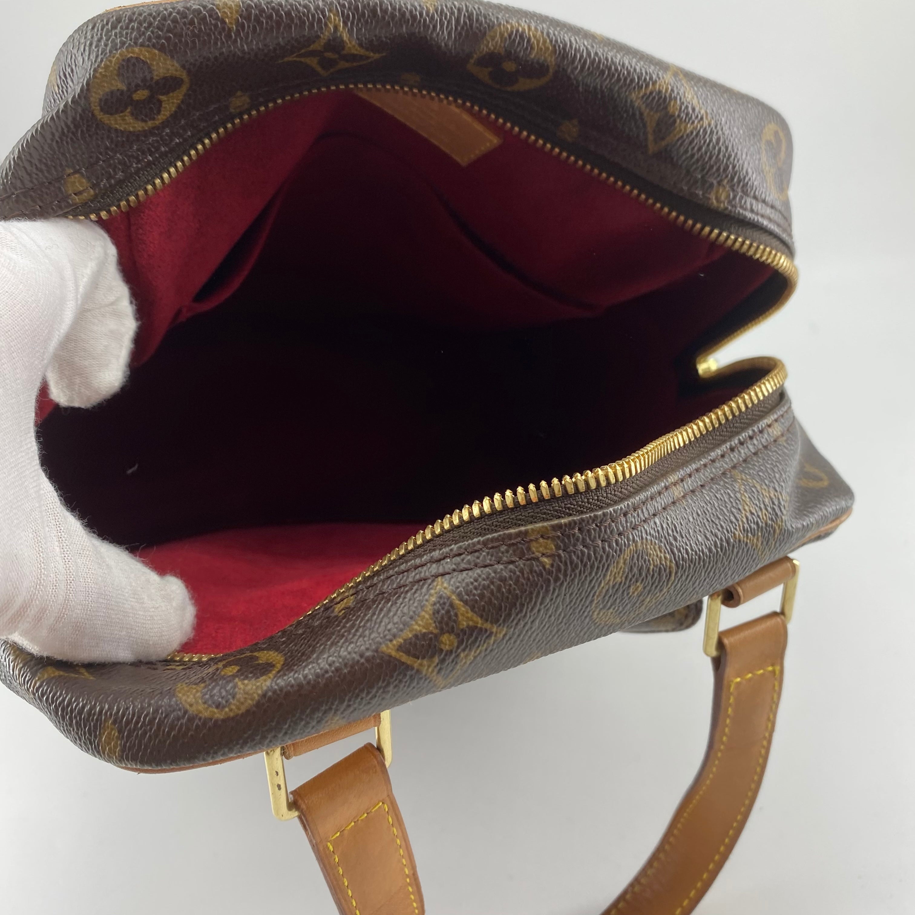LO-LV bags 6974