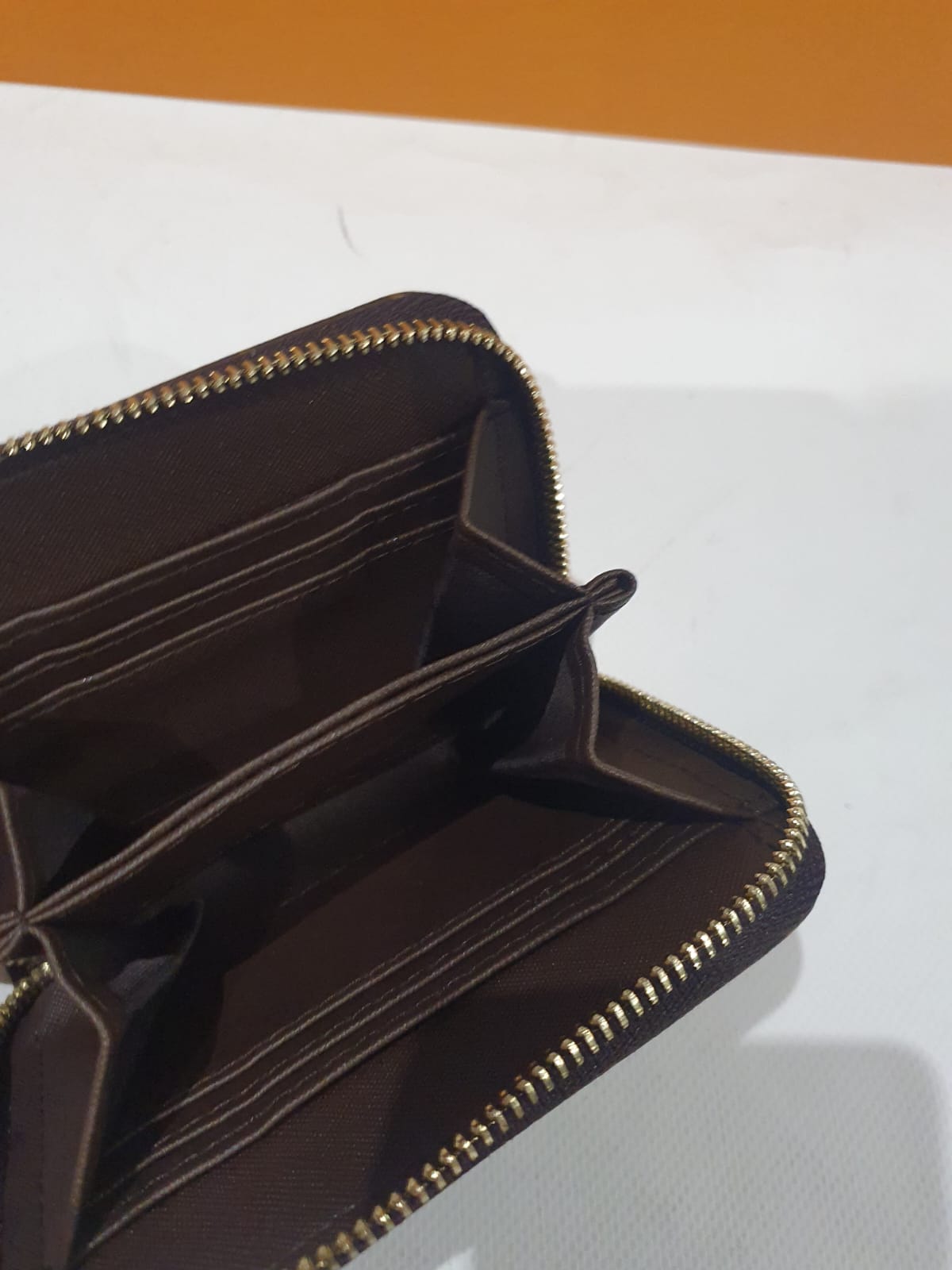 LO-LV bags 2903