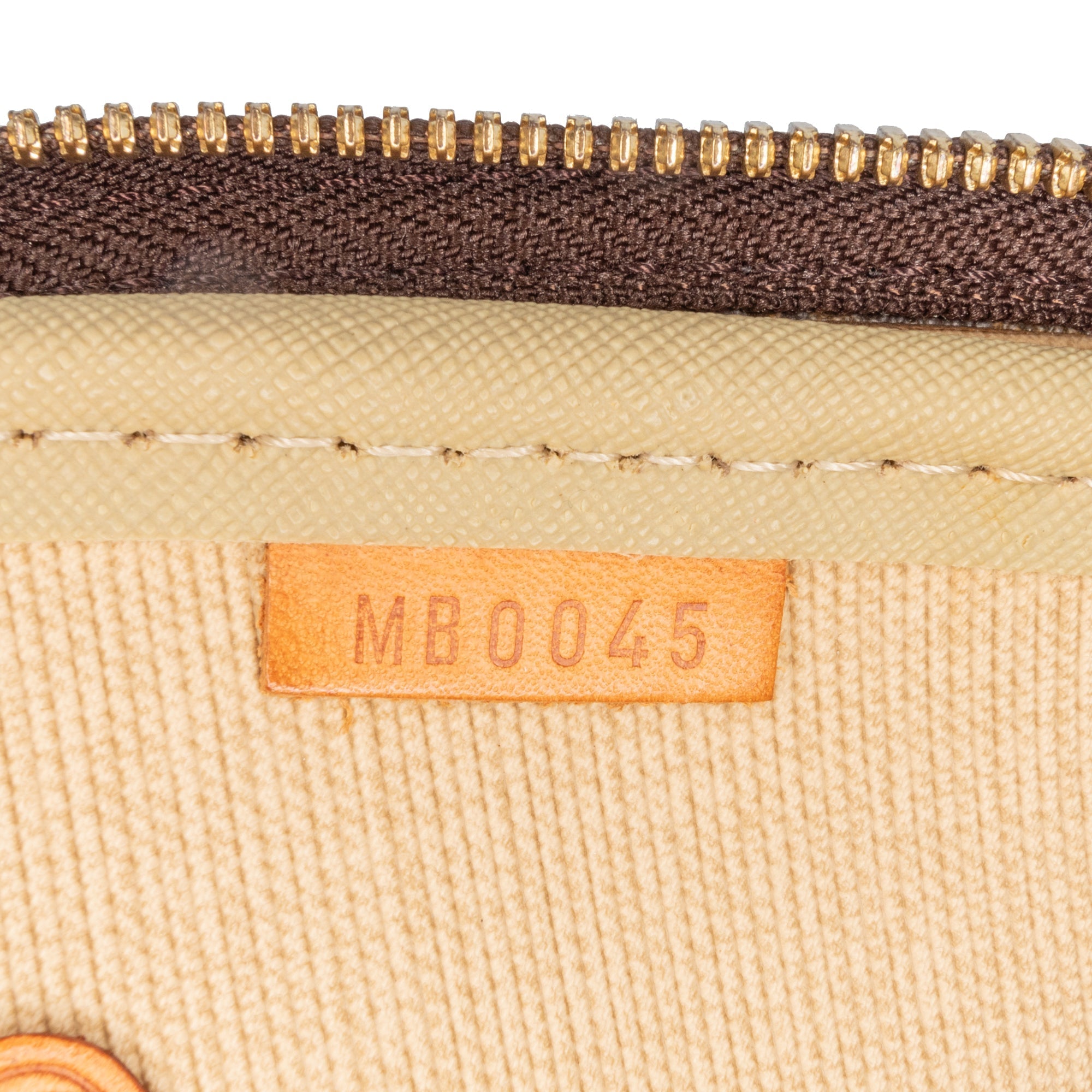 LO-LV bags 4143