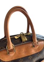 LO-LV bags 2073