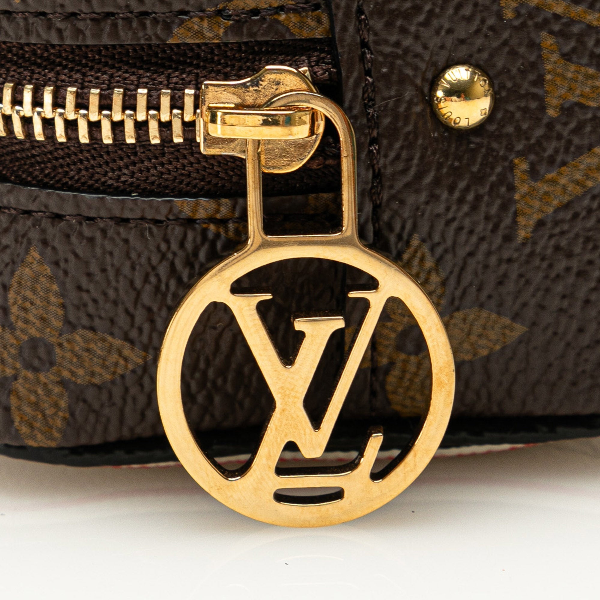 LO-LV bags 4940