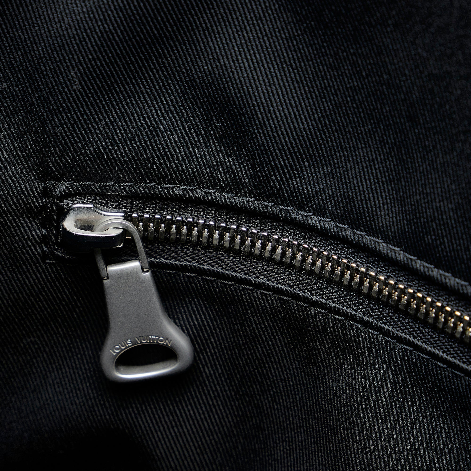 LO-LV bags 1692