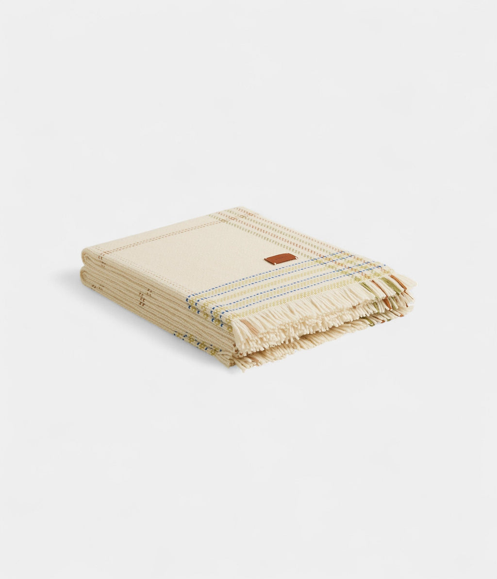 H Navette Blanket A Fusion of Luxury and Artisanal Craftsmanship