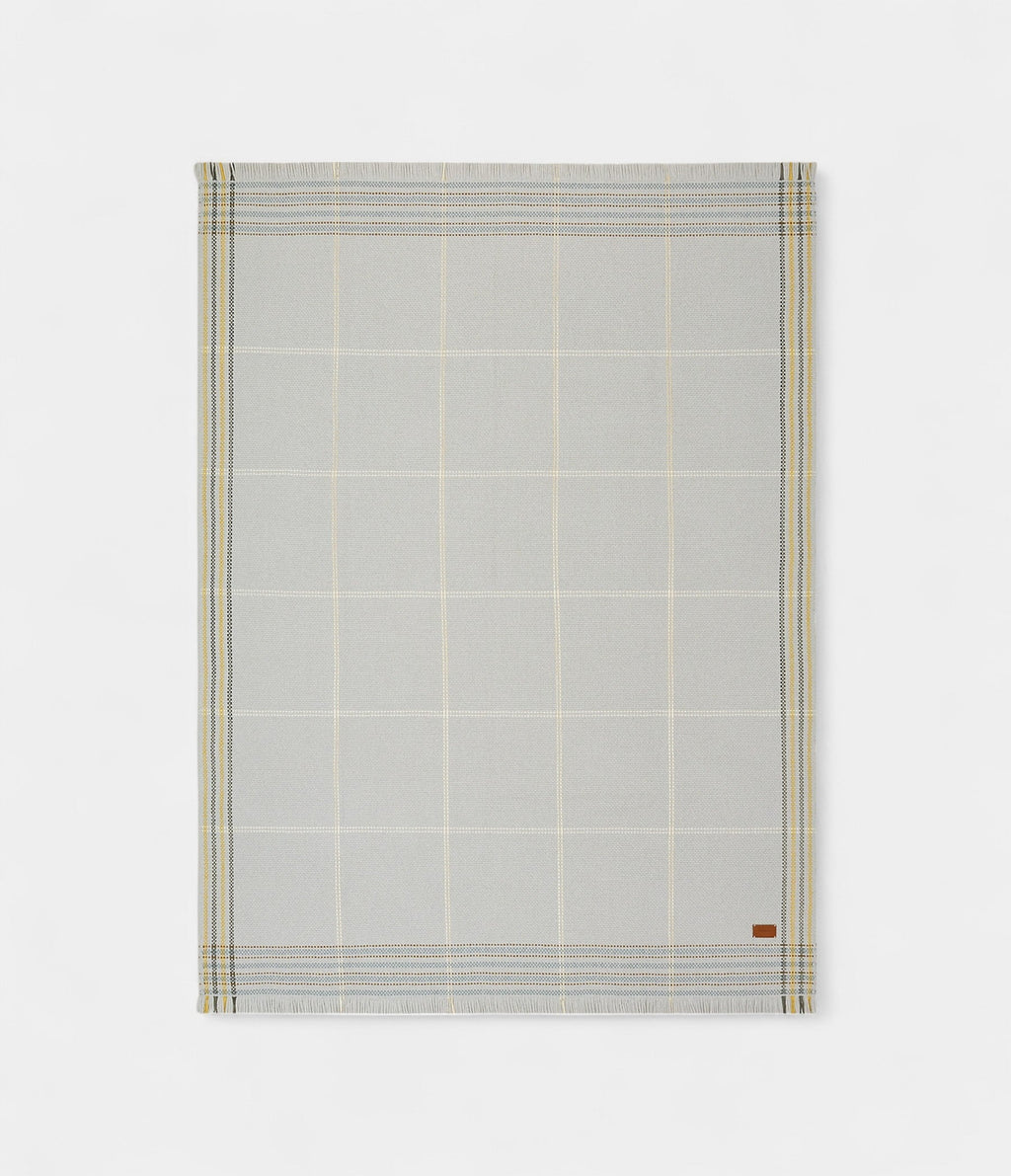 H Navette Blanket A Fusion of Luxury and Artisanal Craftsmanship
