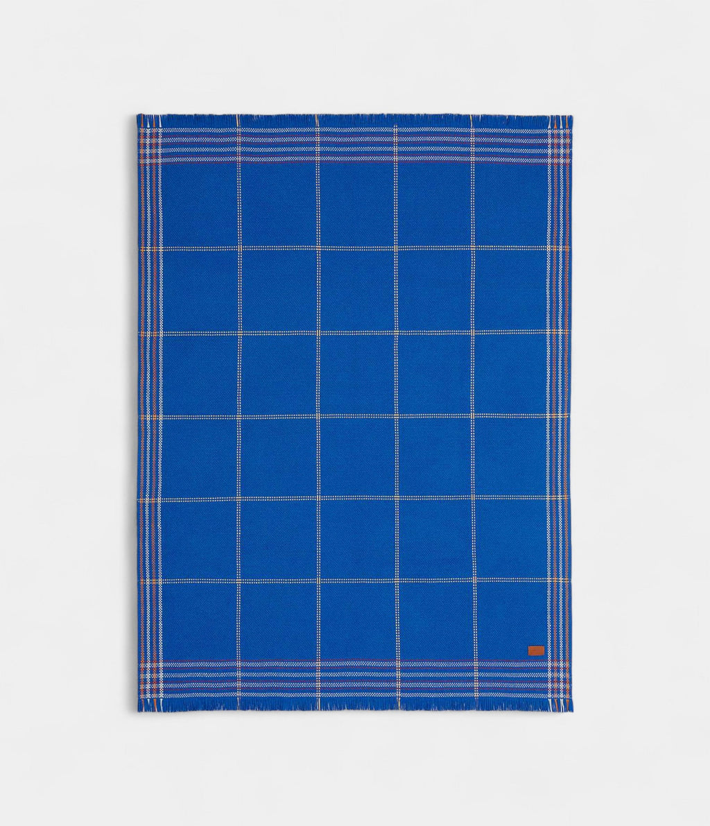 H Navette Blanket A Fusion of Luxury and Artisanal Craftsmanship