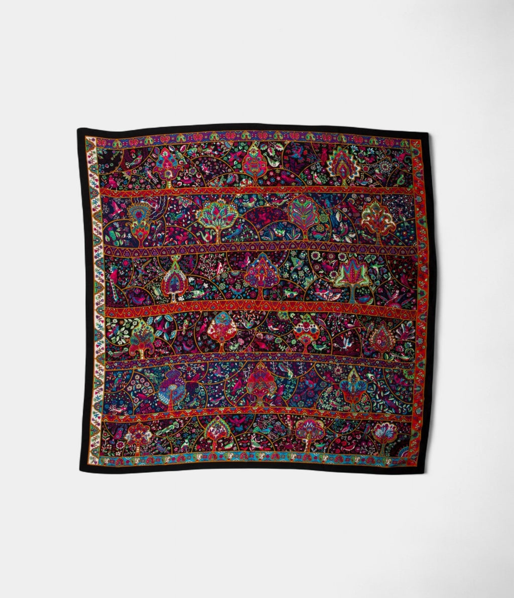 HM140cm Cashmere Shawl In Black In the Land of Birds and Flowers