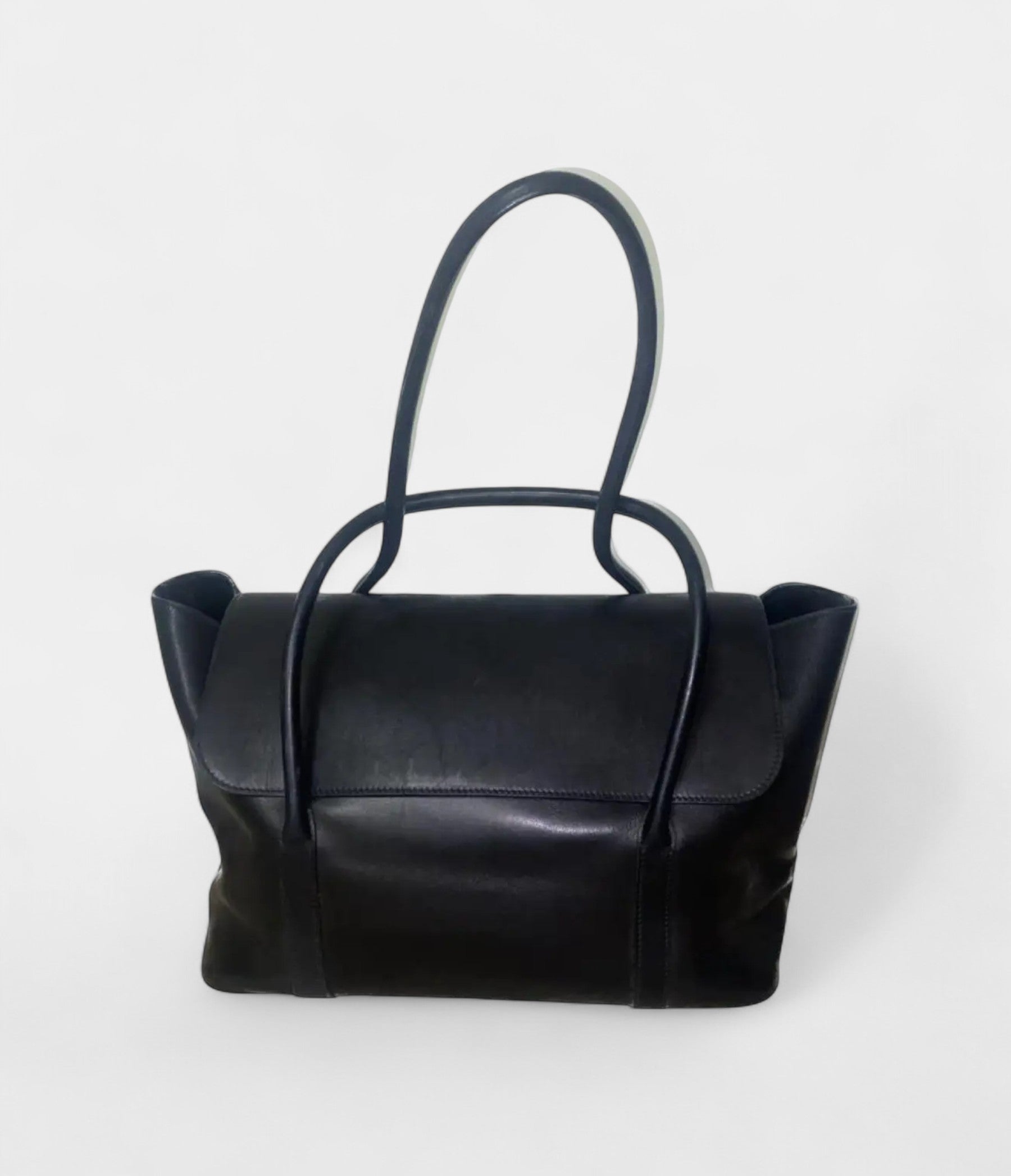HM2002 Leather Black Handbag
