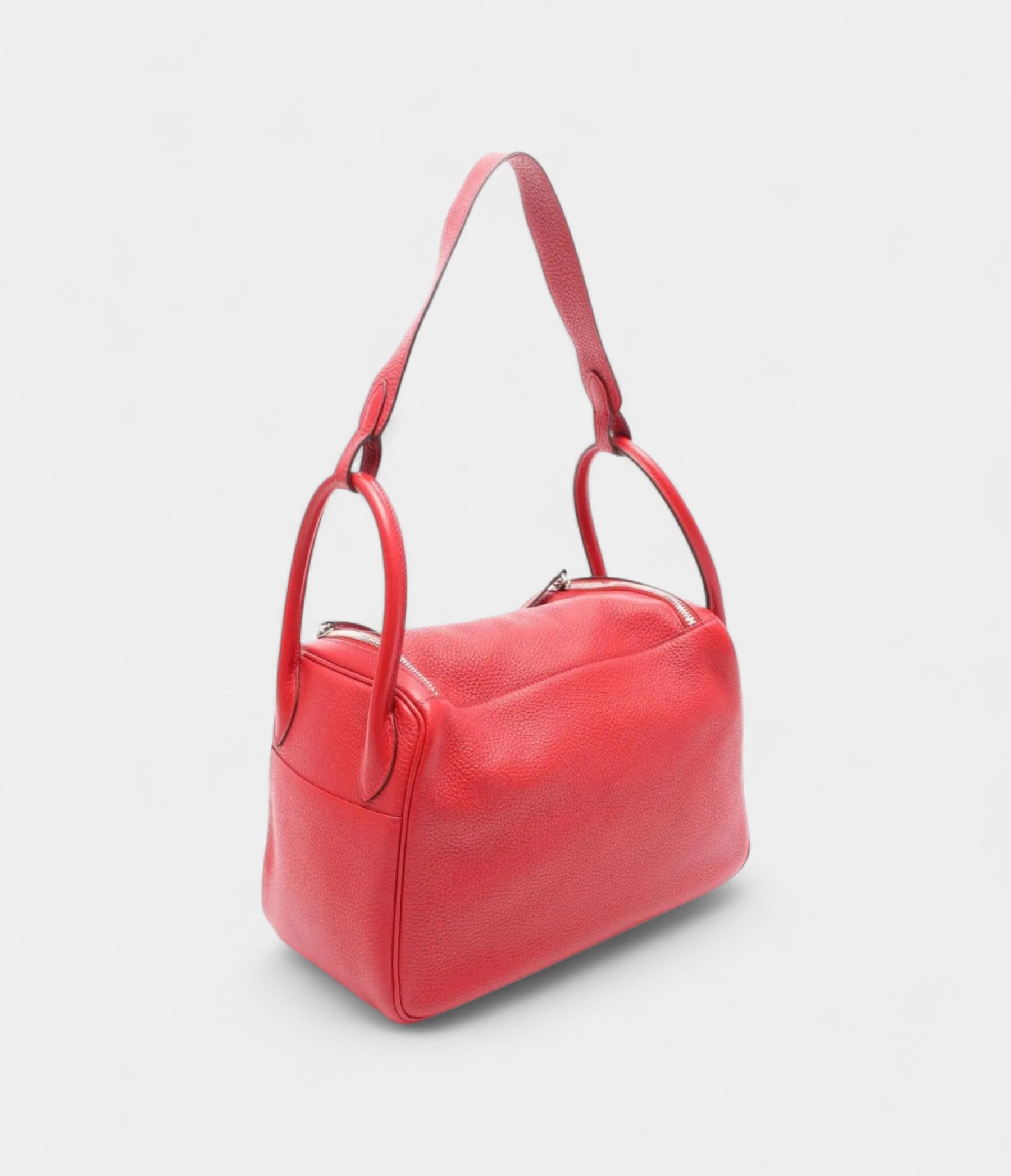HM2017 Lindy 30 Bright Red Shoulder Bag