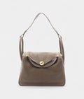 HM2022 Lindy 30 Taupe Brown Shoulder Bag