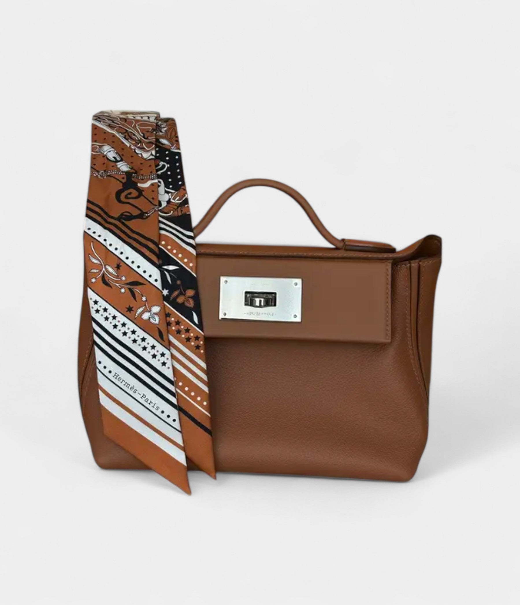Hermes 24/24 Handmade in Camel & Never Worn Leather With Palladium Hardware