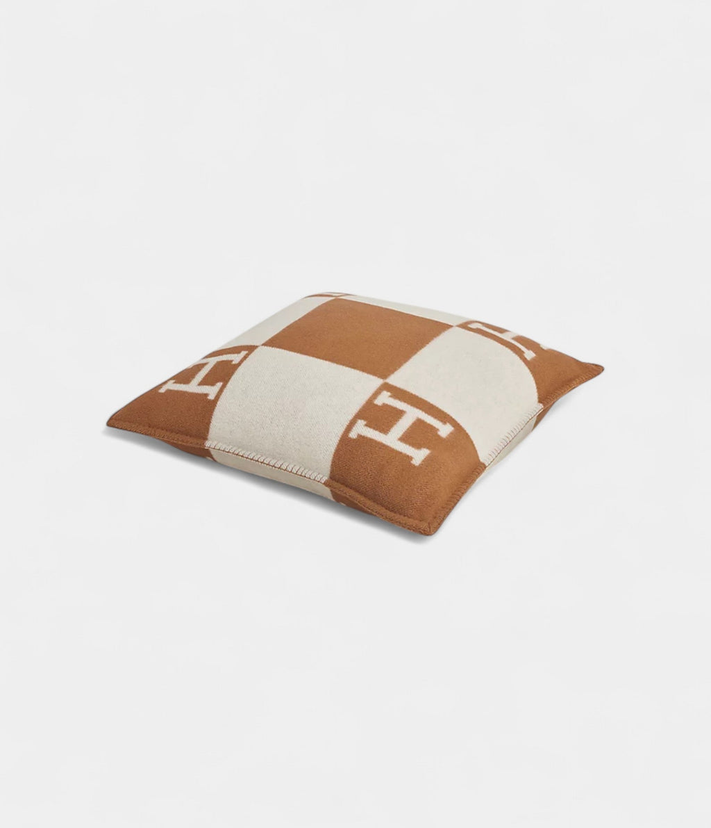 HMAvalon Large Model Wool & Cashmere Pillow