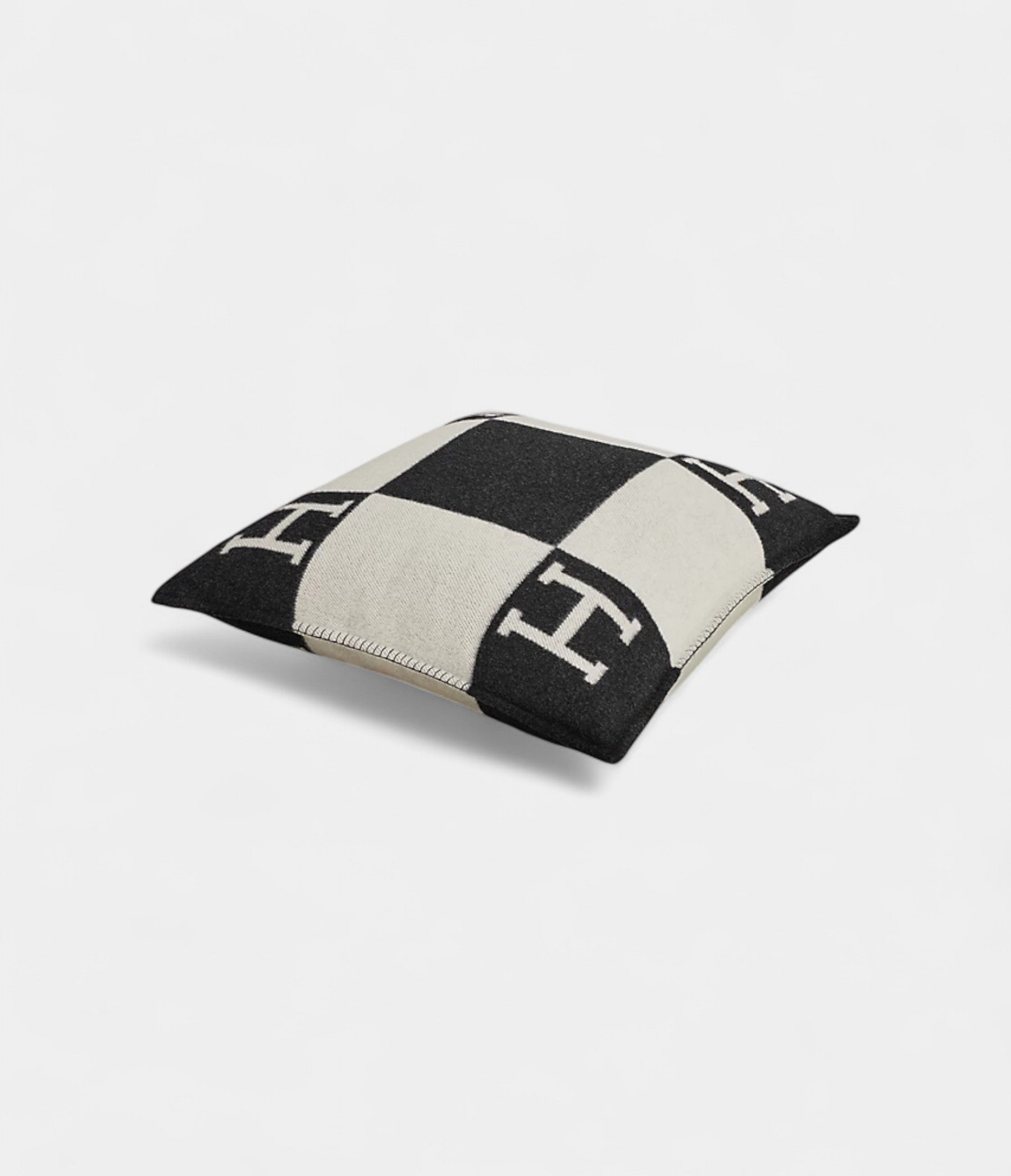 HMAvalon Large Model Wool & Cashmere Pillow
