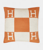 HMAvalon Pillow, Large Model Iconic Elegance in Wool and Cashmere