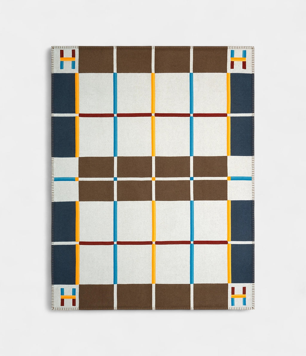 HMAvalon Rayon Block Pattern Lightweight Blanket