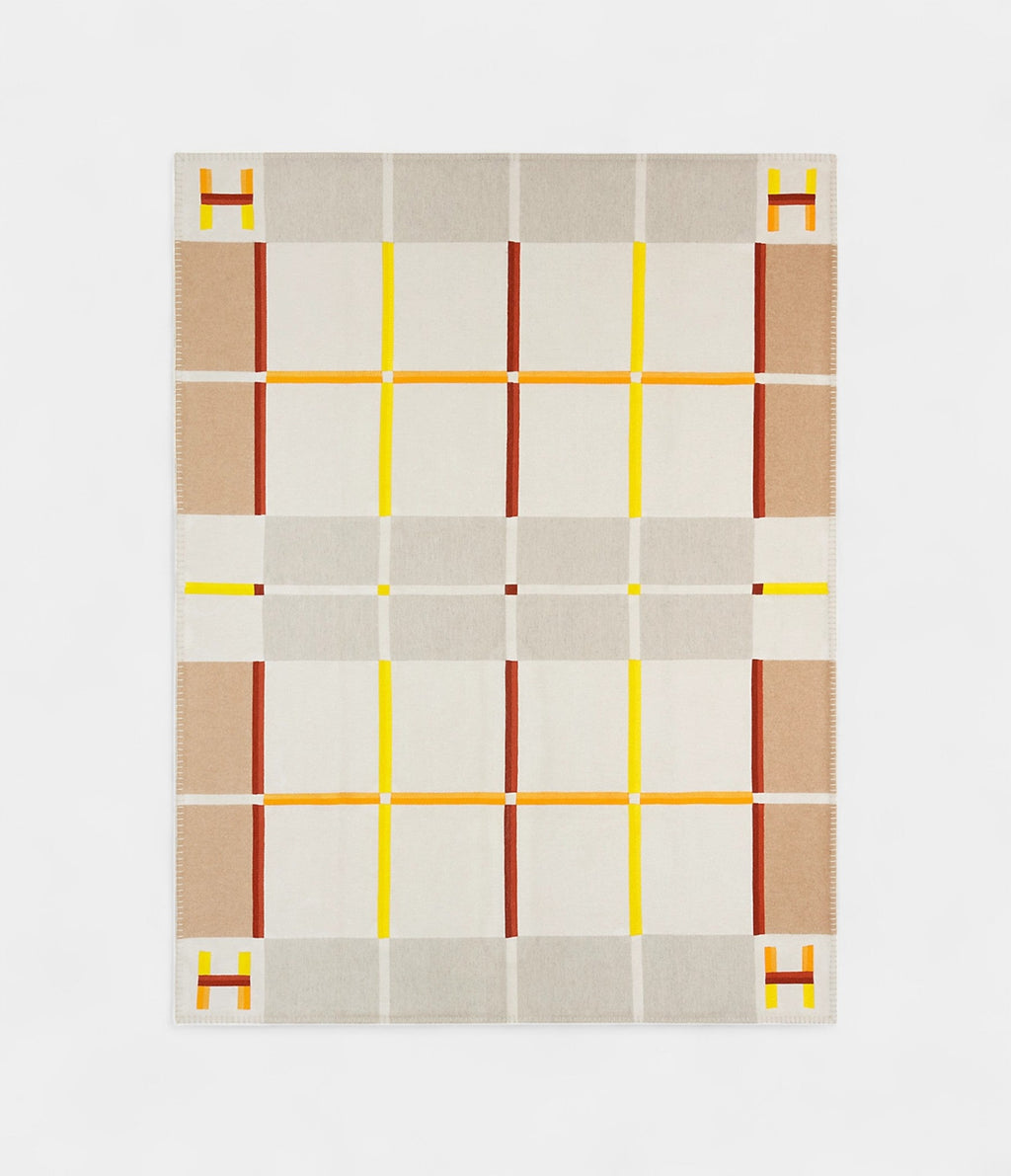 HMAvalon Rayon Lightweight Blanket