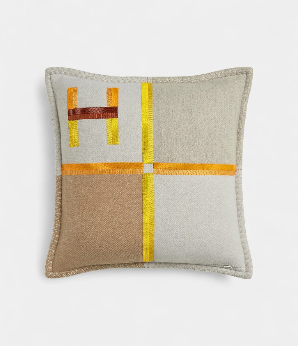 HMAvalon Rayon Lightweight Decorative Pillow