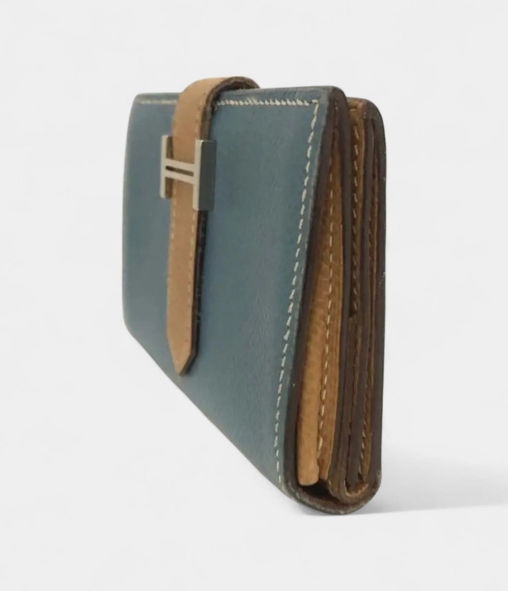 HMBéarn Leather Wallet Classic Elegance in a Slim Silhouette