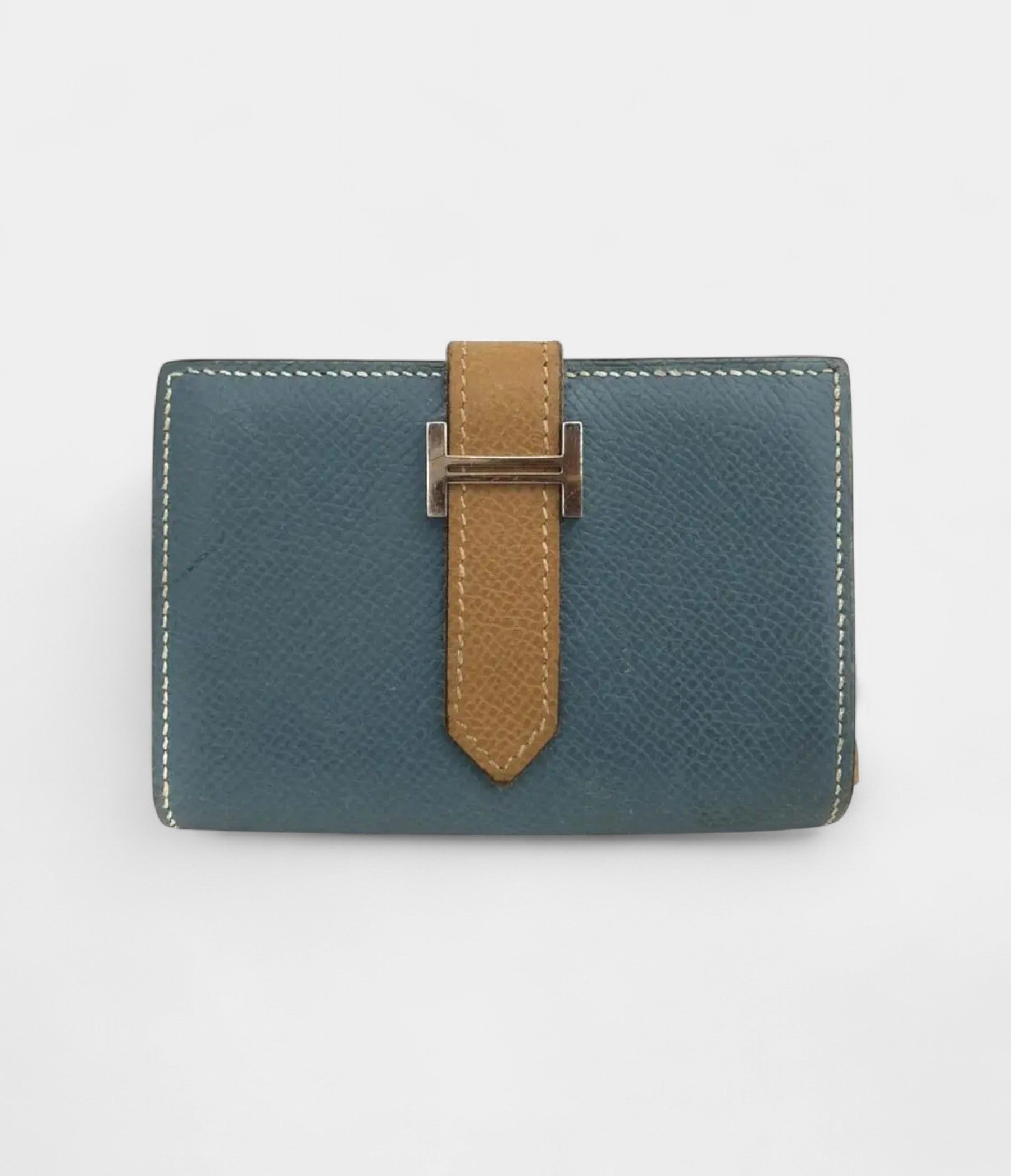 HMBéarn Leather Wallet Classic Elegance in a Slim Silhouette