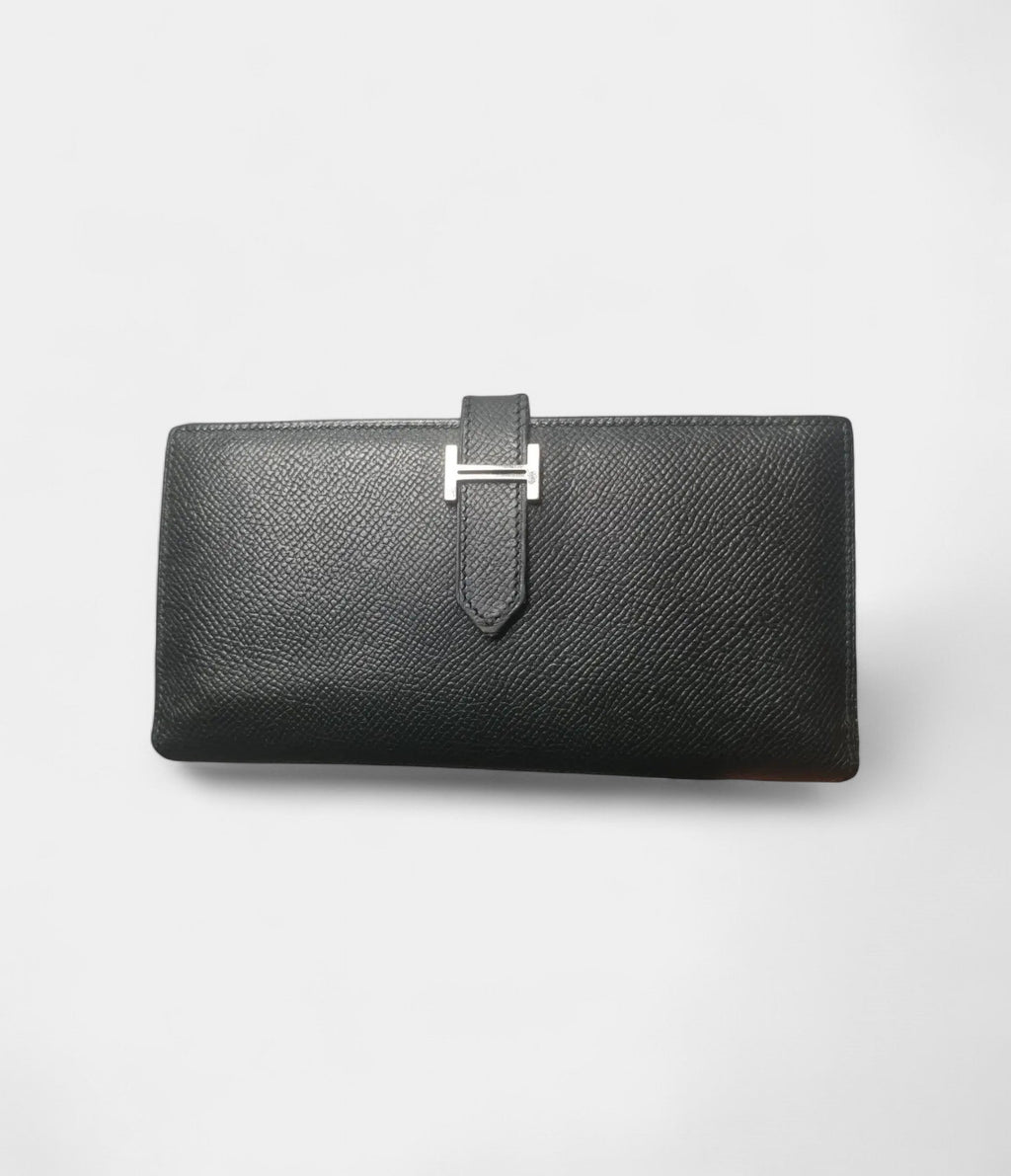 HMBéarn Leather Wallet In Black Timeless Symbol Of Sophistication