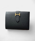 HMBéarn Leather Wallet in Black Timeless Luxury Sleek Silhouette