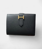 HMBéarn Leather Wallet in Black Timeless Luxury Sleek Silhouette