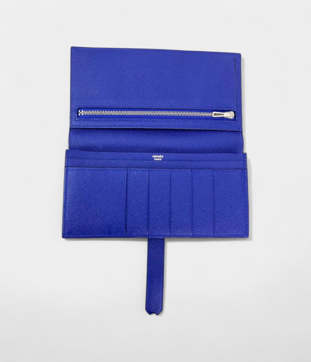 HMBéarn Leather Wallet in Blue Classic Craftsmanship with a Cool Edge