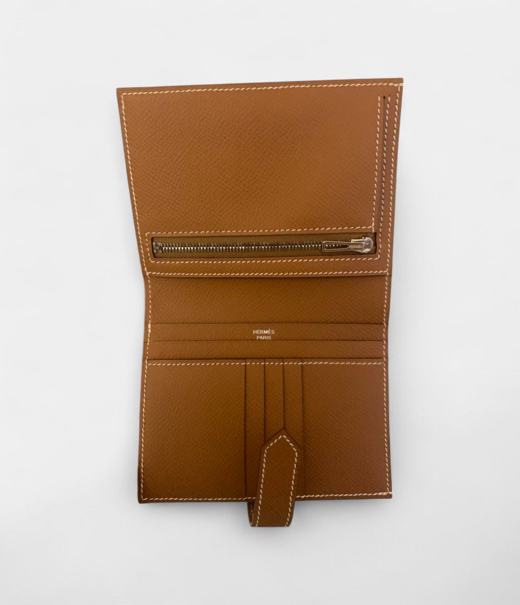 HMBéarn Leather Wallet in Brown Classic Elegance Timeless Appeal
