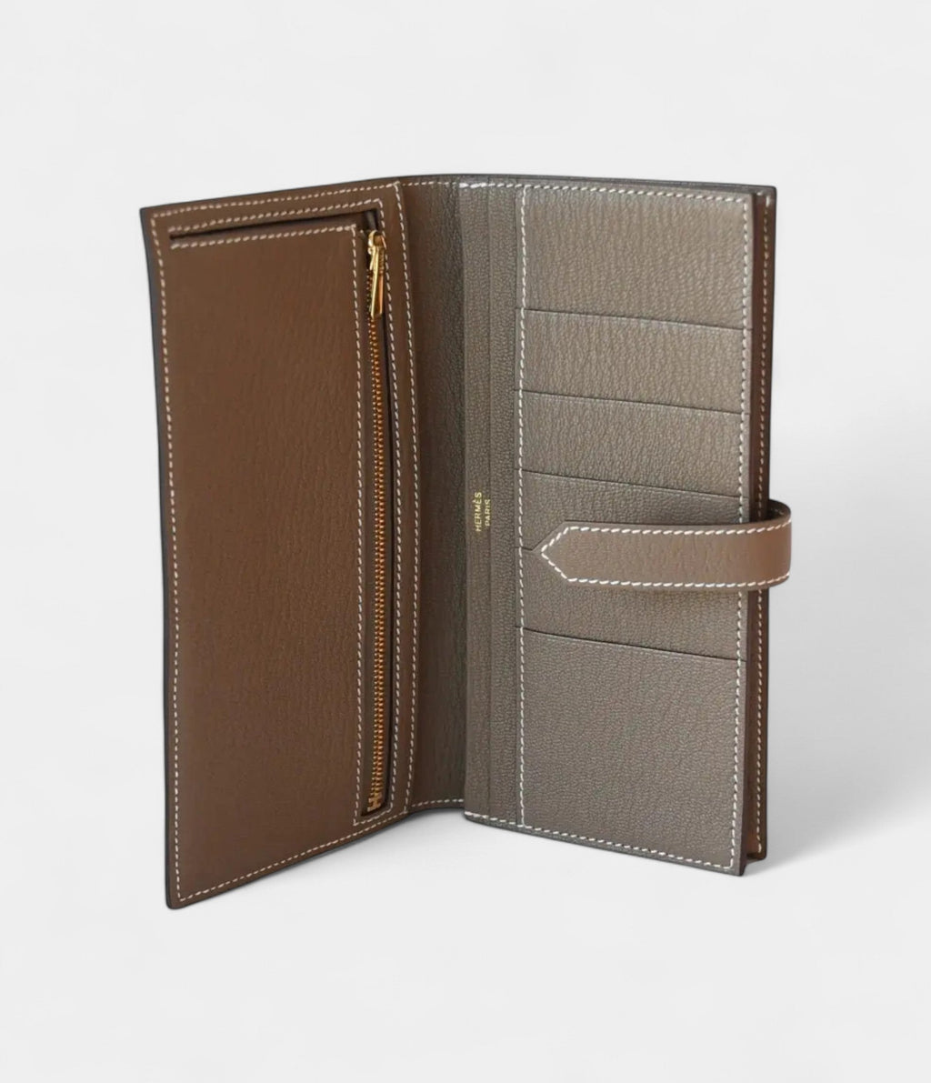 HMBéarn Leather Wallet in Brown Classic Warmth Signature Silhouette