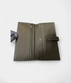 HMBéarn Leather Wallet in Brown Classic Warmth with Signature Refinement
